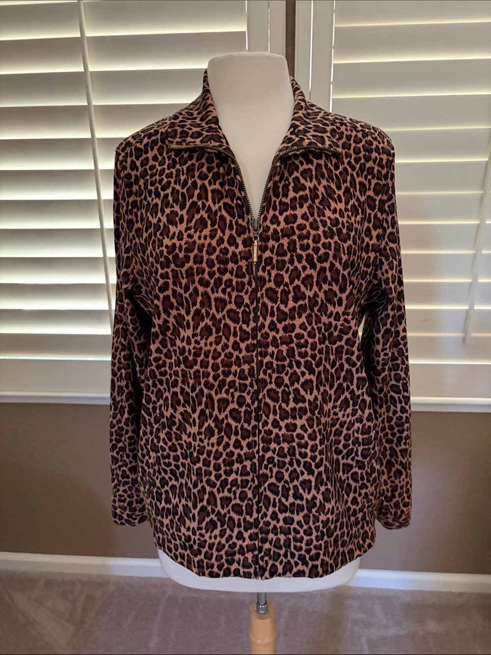 Draper’s & Damon’s.Leopard Print Zip-Front Women's Top - Brown/Black Size M like